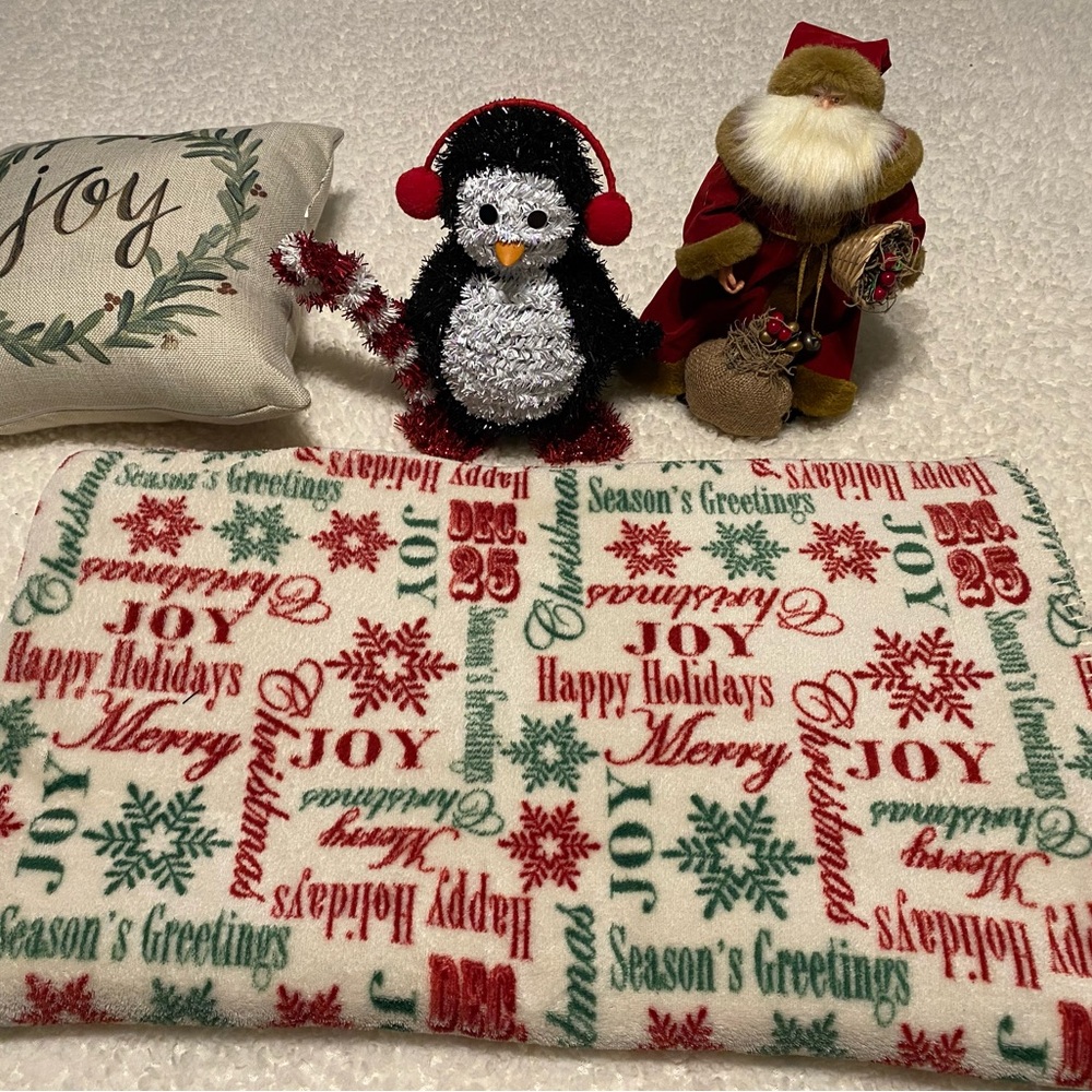 Festive Holiday Blanket with Joyful Print
